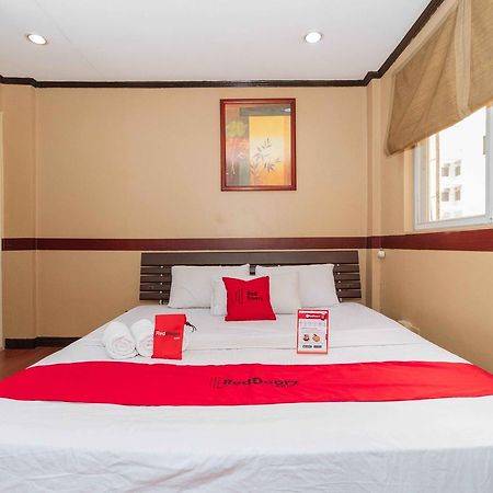 Reddoorz @ Up Village Quezon City Exterior foto