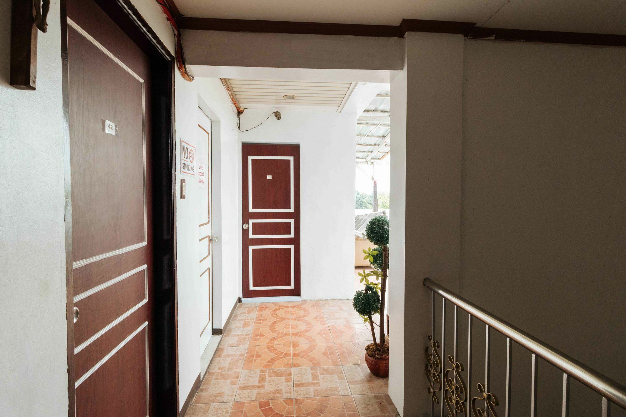 Reddoorz @ Up Village Quezon City Exterior foto